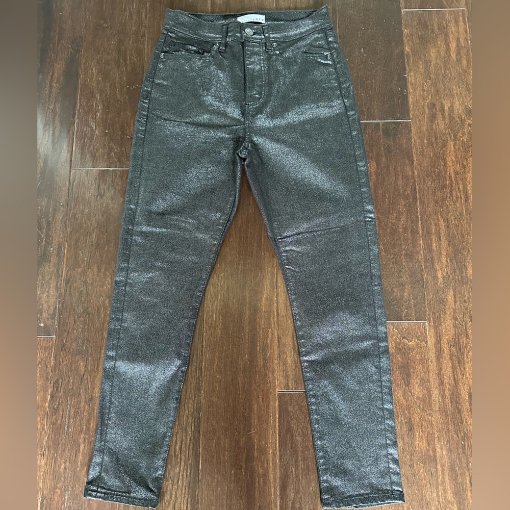 Like New LOFT Metallic Charcoal Skinny Jeans/Pants